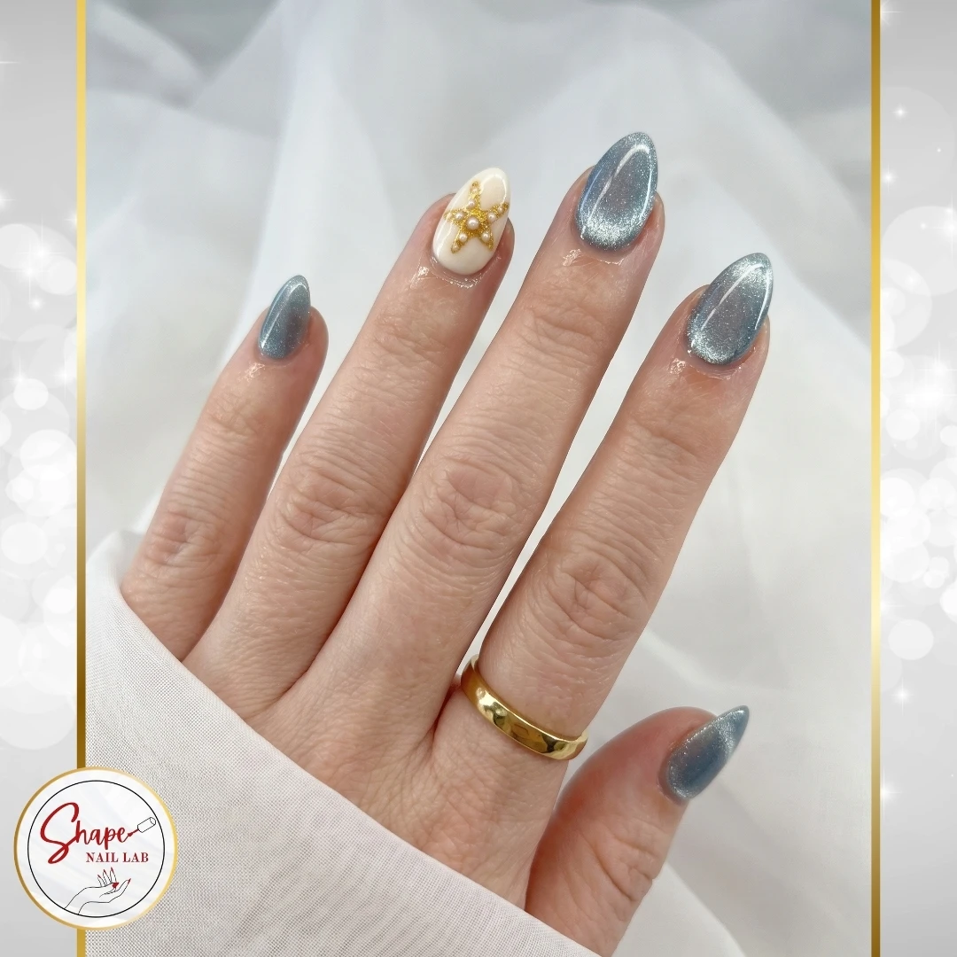 Nail colours